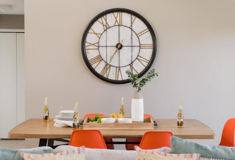 Ivory Buyout By Avantstay Two Home Buyout Near Old Town W Large Patio