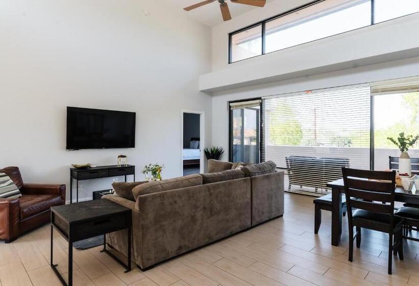 Ivory Buyout By Avantstay Two Home Buyout Near Old Town W Large Patio