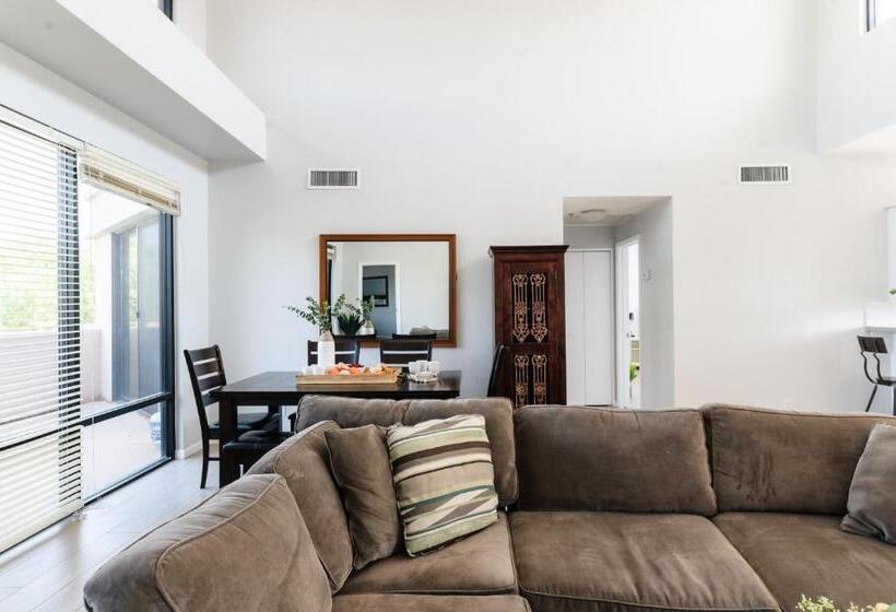 Ivory Buyout By Avantstay Two Home Buyout Near Old Town W Large Patio