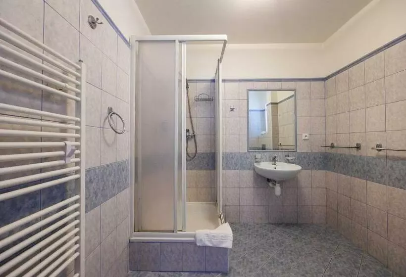 Pension U Golfu Cihelny