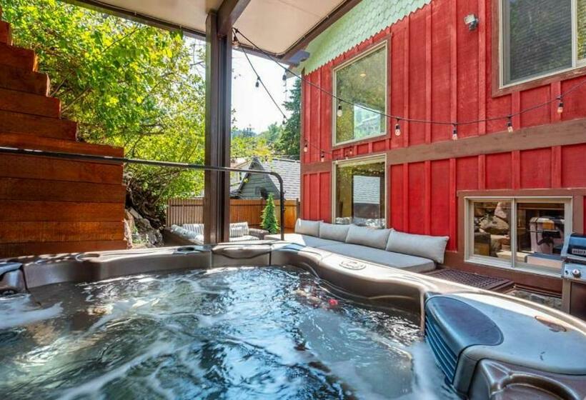 Red Hawk By Avantstay Charming Cabin W Theatre Spa 5mins To Deer Valley Mtn