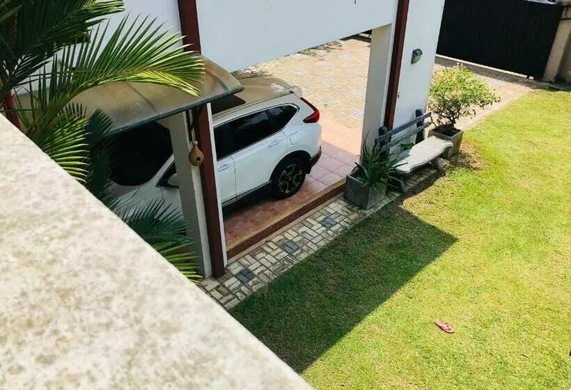 Cinnamon Villa
