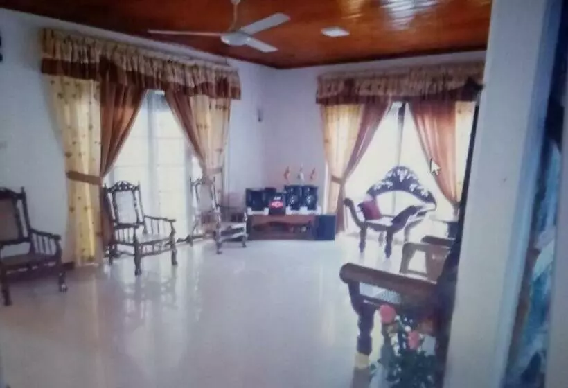Golden Villa