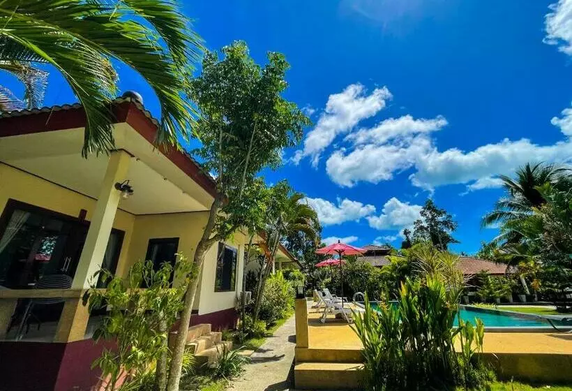 ホテル Mingmongkol Resort