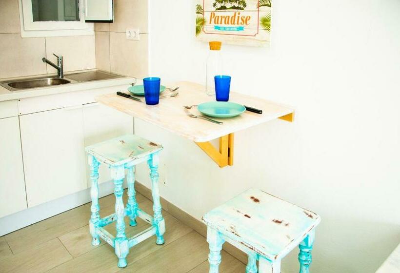 La Casita Azul De Famara