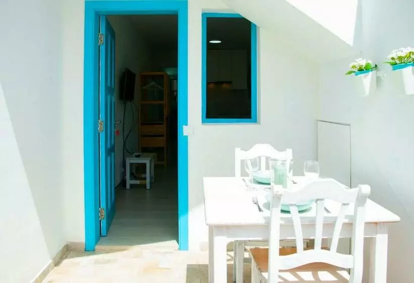 La Casita Azul De Famara