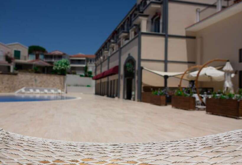 Le Ciel Hotels & Wellness Club