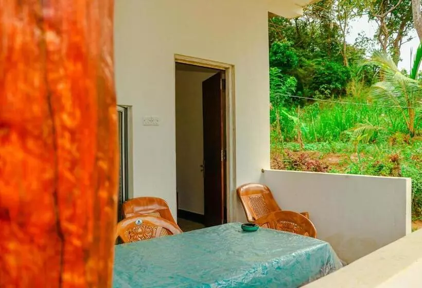 Majatalo Sigiri Gayani Home Stay