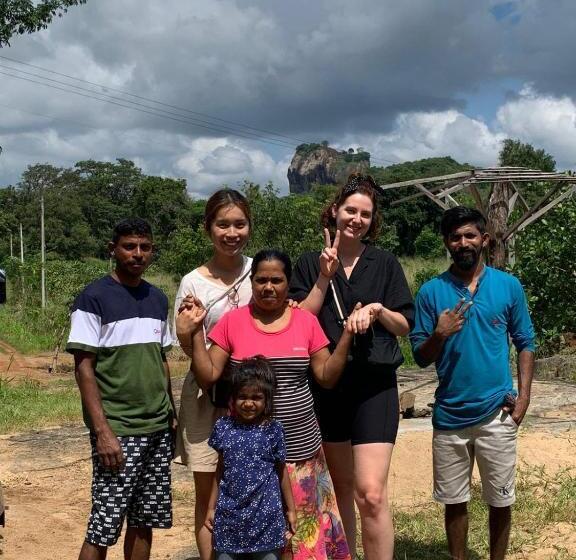 بنسيون Sigiri Gayani Home Stay