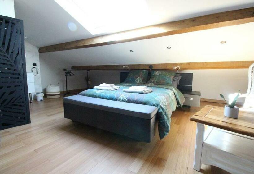 ベッドアンドブレックファースト Au Cœur De La Roque D Anthéron Aux Portes Du Lubéron