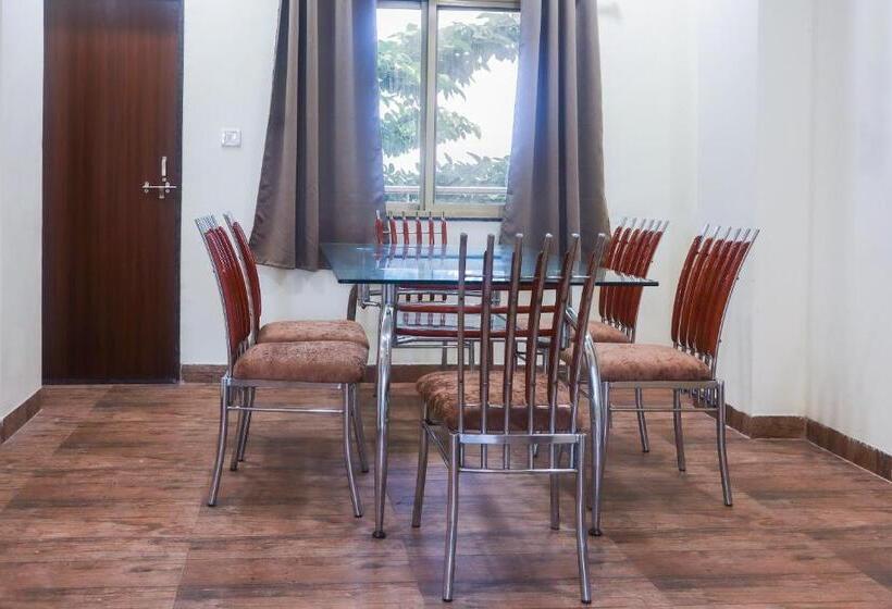 Fabhotel The Villa Ii