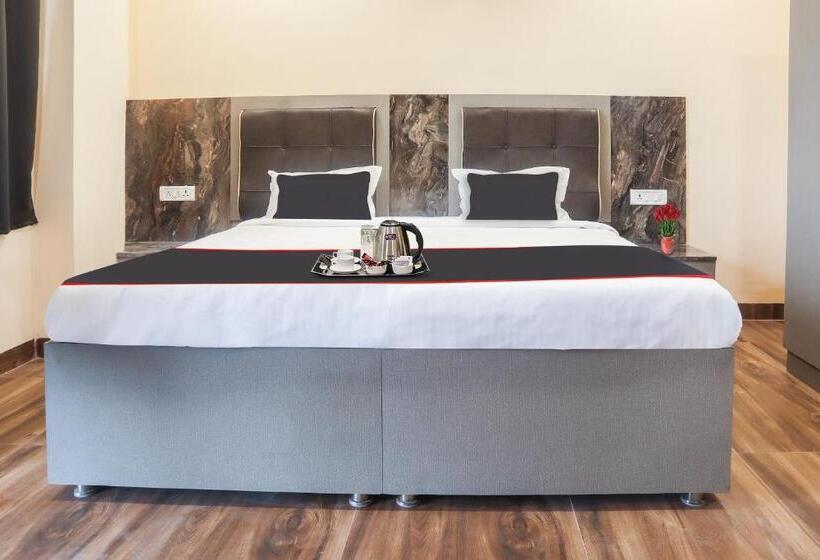 Fabhotel The Villa Ii