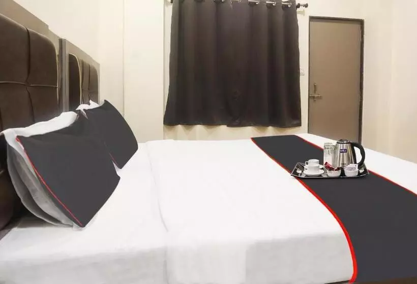 Fabhotel The Villa Ii