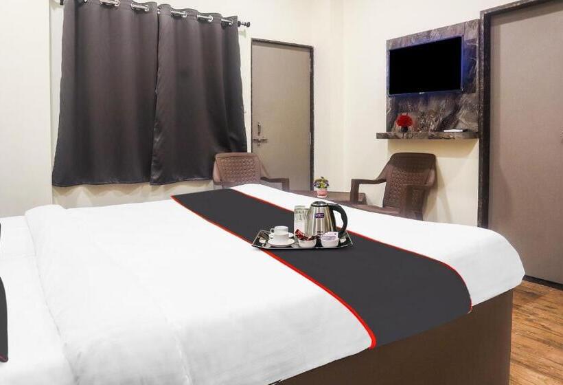 Fabhotel The Villa Ii