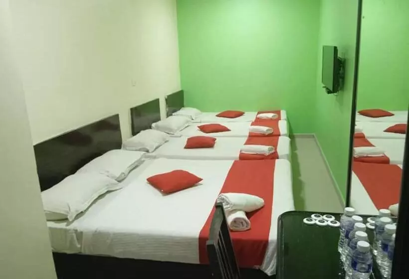 Ezi Hotel Klang
