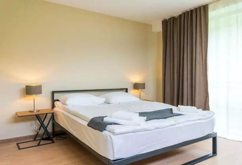 هتل Latveli Mestia