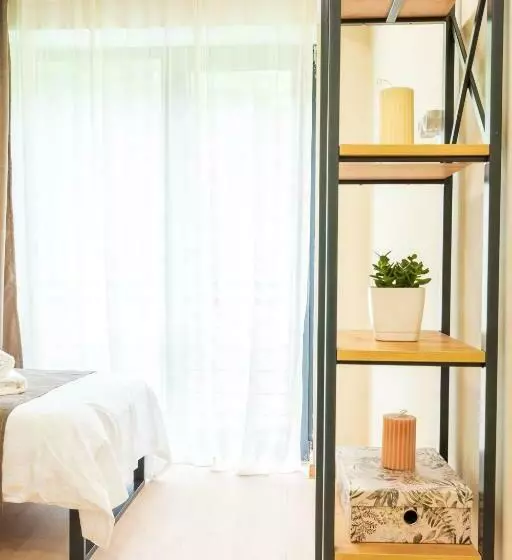 هتل Latveli Mestia