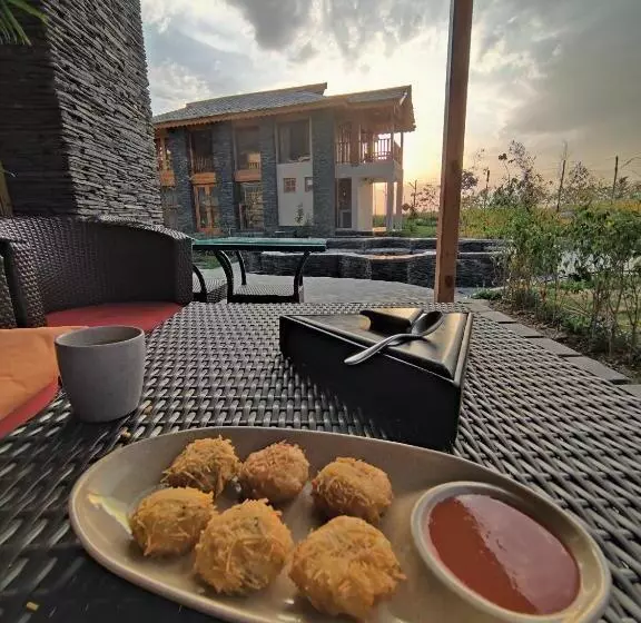 ホテル Osho Himalayas Wellness Resort