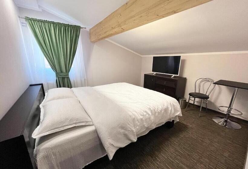 فندق Pensiunea Diana Ski