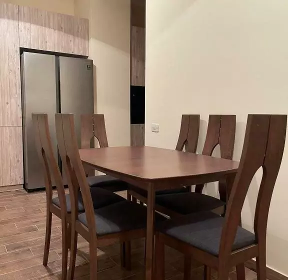 پانسیون Vardanants Apt