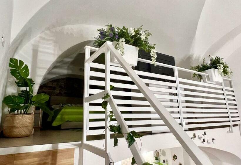 Ursino Holiday Apartment