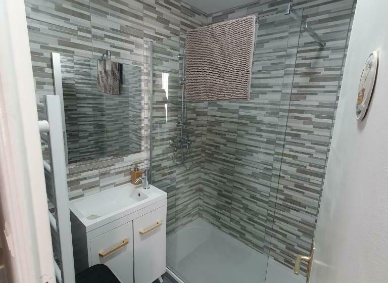 Appartement De La Tour