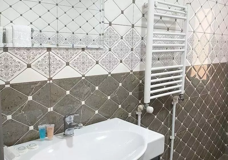 Hotel Forest Hills Yerevan