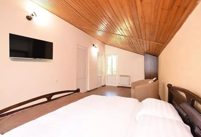 Hotel Forest Hills Yerevan