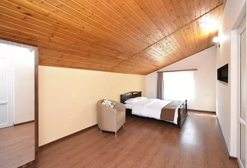 Hotel Forest Hills Yerevan