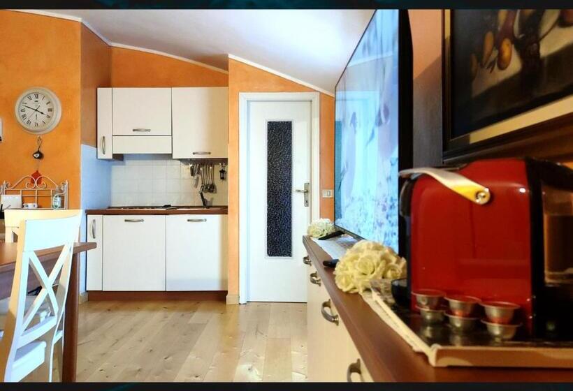 La Ninfea Di Luca A Due Passi Da Sirmione