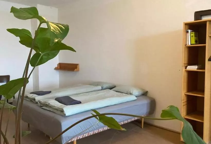 ペンション Nezámek