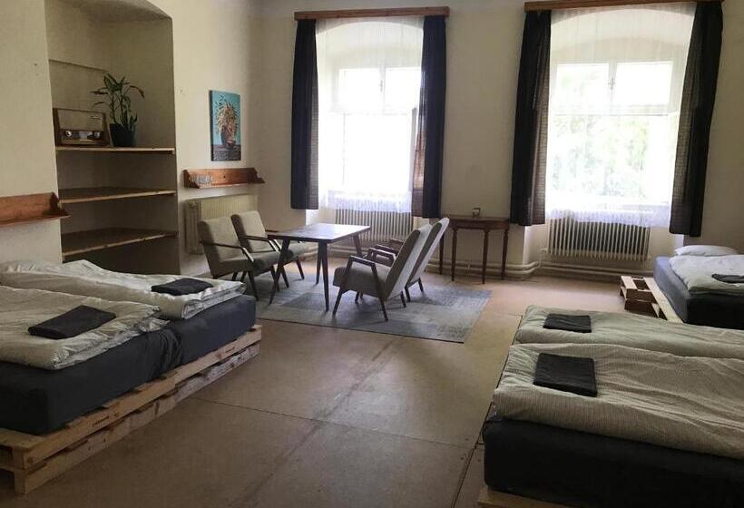 Пансион Nezámek