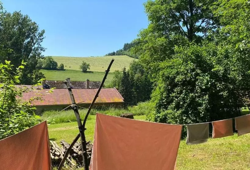 ペンション Nezámek