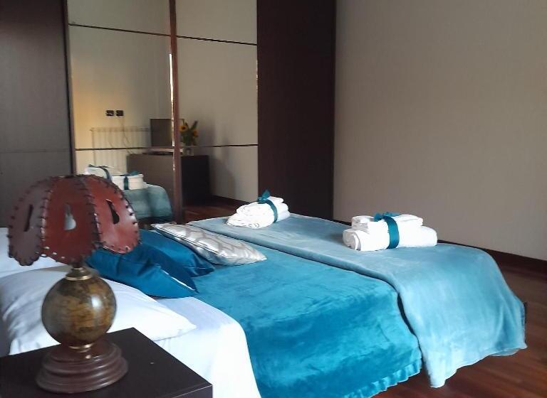 פנסיון Villa Mina