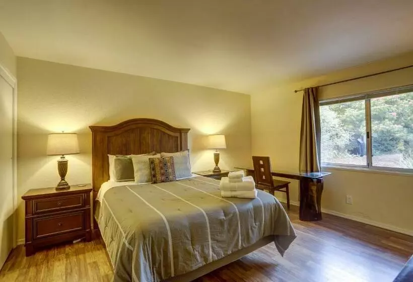 Zen Desert, 2br/2ba Apartment, Private Entrance