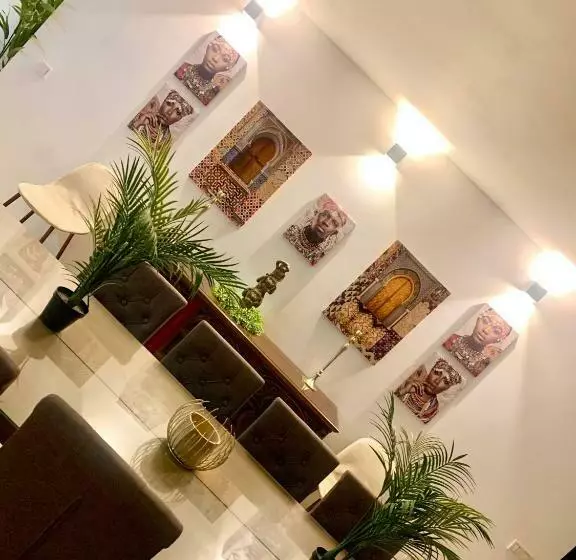 Amplia Vivienda New Para12 Pers A 4 Min Caminando De Playa Con Terraza, Piscina Com, Wifi, Ventilado