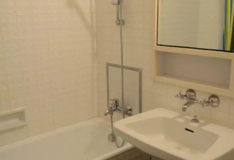 Appartement Rénové à Flaine Forum – 6 Pers. – Proche Pistes Et Commerces – Balcon Orienté Ouest   Fr