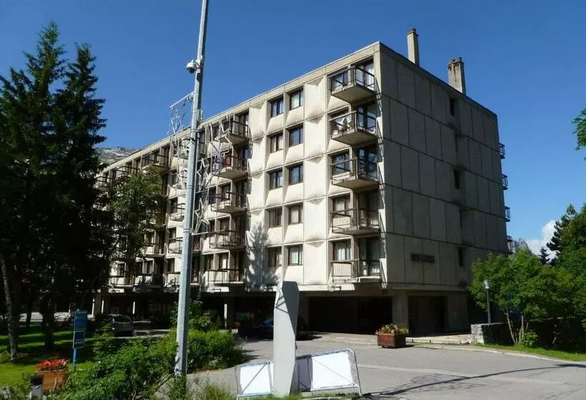 Appartement Rénové à Flaine Forum – 6 Pers. – Proche Pistes Et Commerces – Balcon Orienté Ouest   Fr