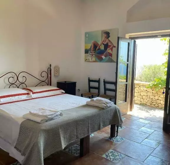Aamiaismajoitus (B&B) Licucuruzzi Suites & Trulli