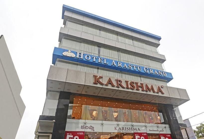 בית מלון כפרי Treebo Arastu Grand