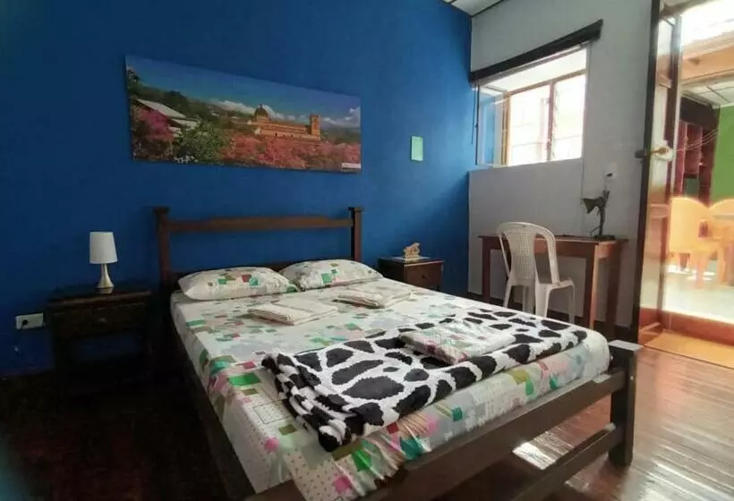 ペンション Habitaciones Privadas En Caracol Casa Turistica