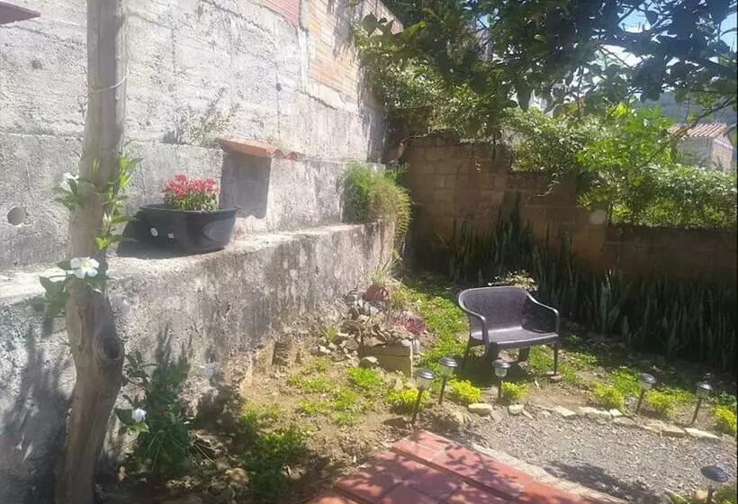 ペンション Habitaciones Privadas En Caracol Casa Turistica