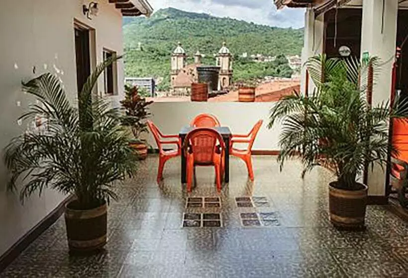 ペンション Habitaciones Privadas En Caracol Casa Turistica