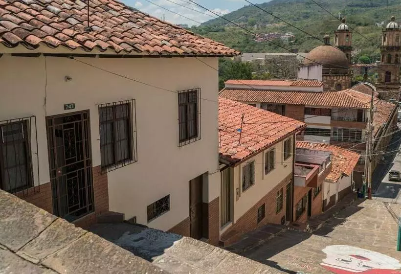 ペンション Habitaciones Privadas En Caracol Casa Turistica