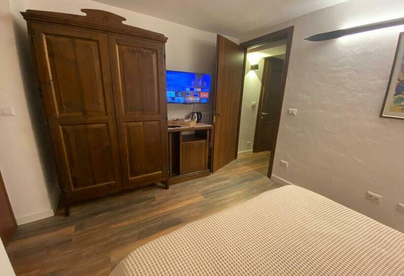 膳宿费 La Tana Dell Orso