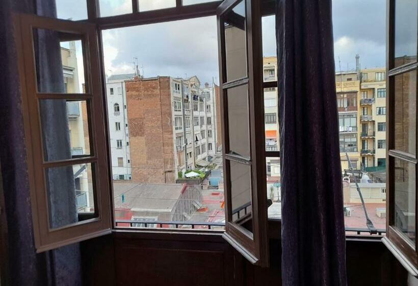 Precioso Piso En Barcelona