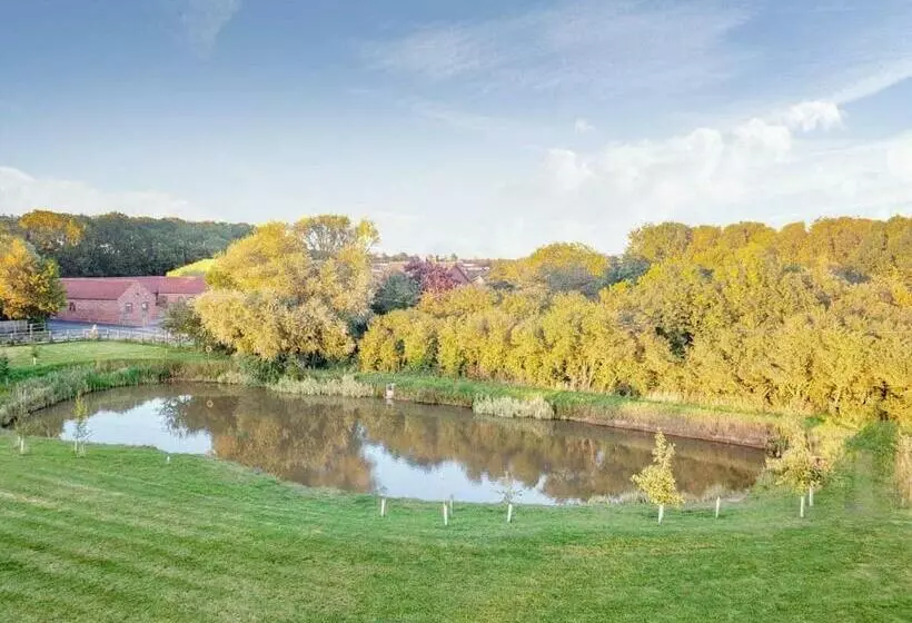 Lomakeskus Green Meadows Park