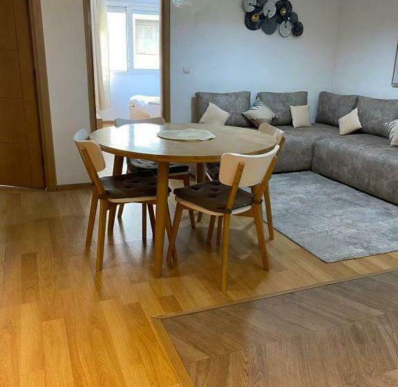 Très Bel Appartement 2p En Plein Cœur De L’agdal