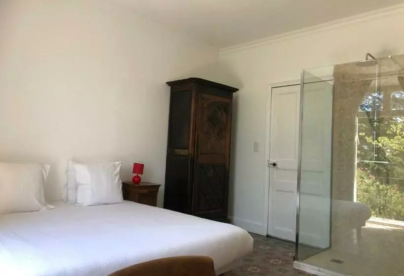 ベッドアンドブレックファースト Suite La Duchesse   Spa Jacuzzi   Massage  Sauna   4 Saisons   Piscine Chauffée Toute L Année   800m