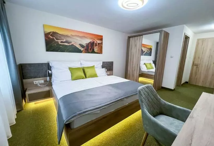 Aamiaismajoitus (B&B) Rengő Panzió